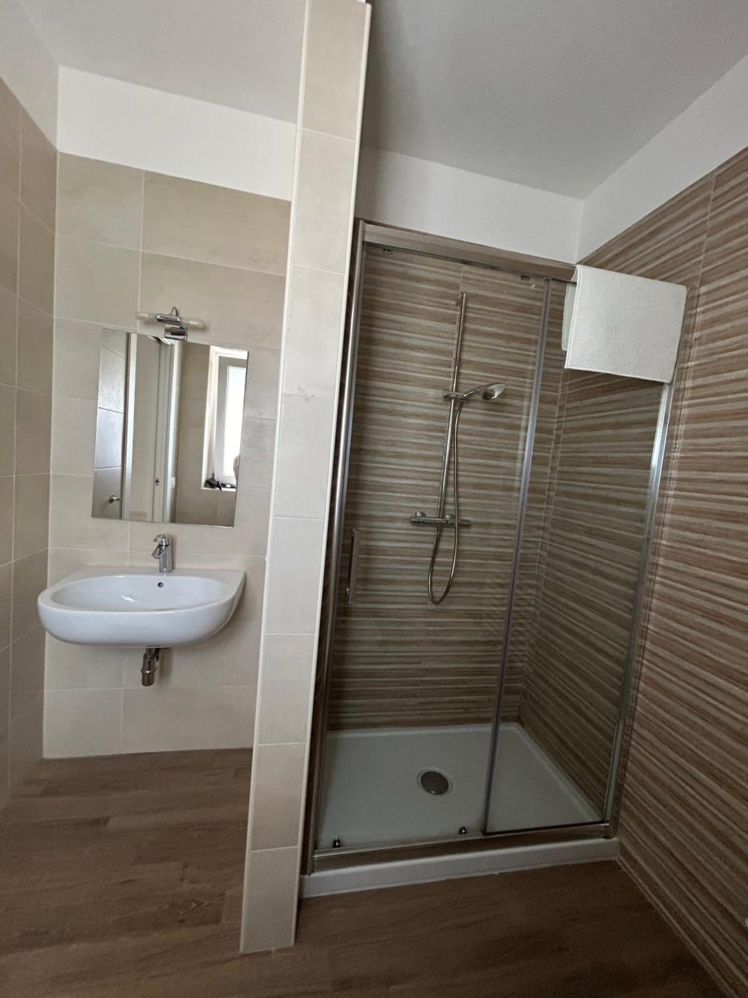 Residence Petroni 16 Bari Exterior photo